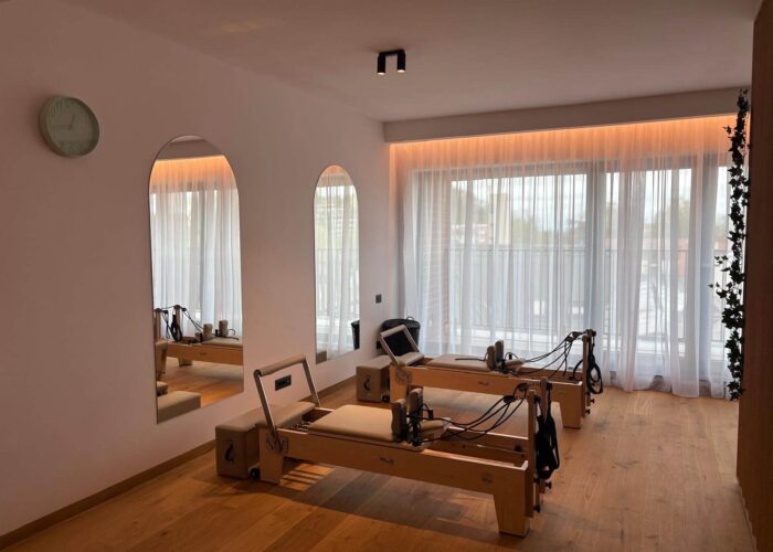 facilitati-aparthotel-Cuza-16-cazare-apartamente-Brasov-11-700x500