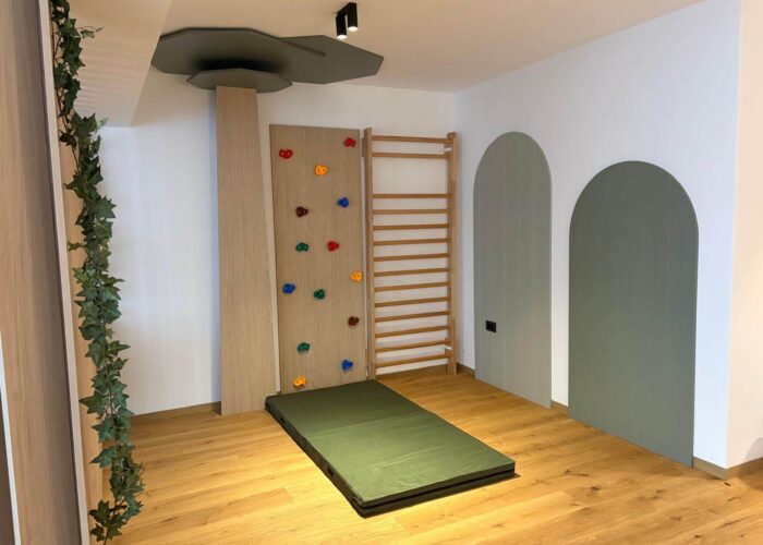 facilitati-aparthotel-Cuza-16-cazare-apartamente-Brasov-12-700x500